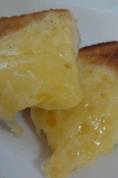 ほんの～り甘いチーズトーストの画像