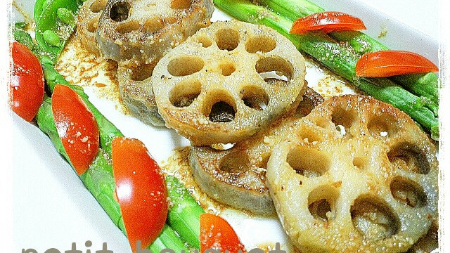 れんこんステーキ パルメザンチーズソース レシピ 作り方 By プティブーケ クックパッド 簡単おいしいみんなのレシピが349万品