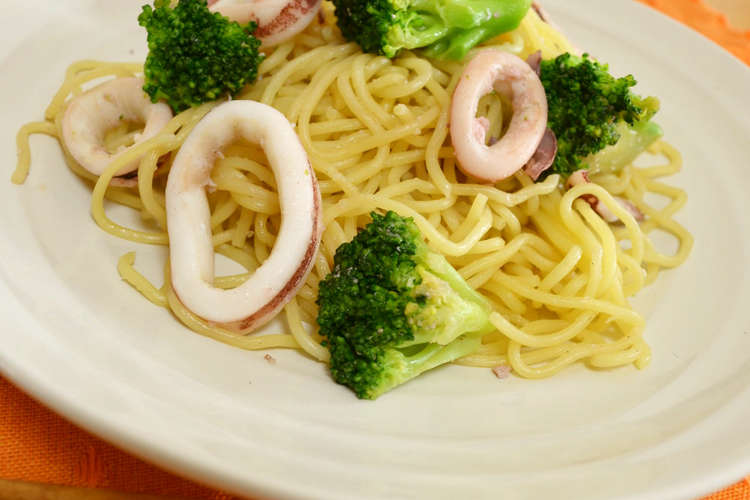 簡単お洒落に ガーリックイカ焼きそば レシピ 作り方 By ユミタロウ クックパッド