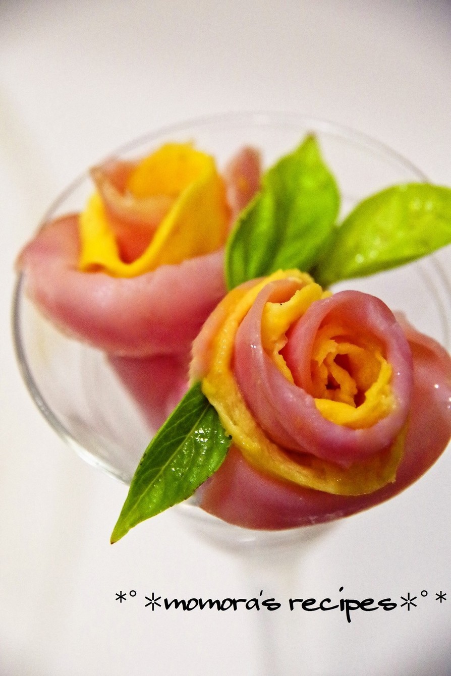 簡単お弁当に花おかず♡ハムと卵の薔薇♬の画像