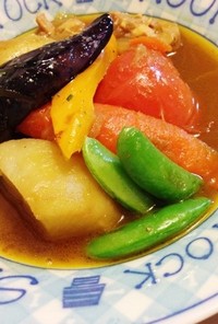 圧力鍋でとろける鶏肉と野菜のスープカレー