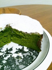 お抹茶好きの抹茶トリュフガトーショコラの写真