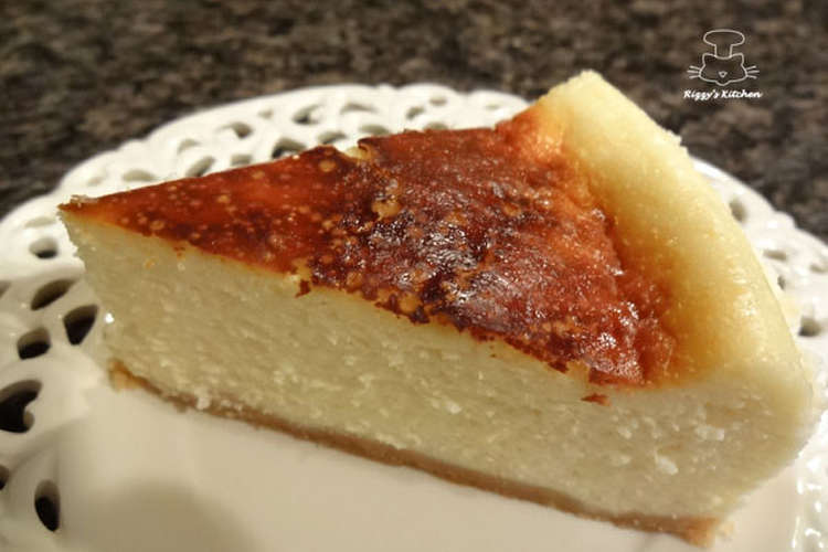 簡単 どっしり濃厚なnyチーズケーキ レシピ 作り方 By Rizzy クックパッド 簡単おいしいみんなのレシピが355万品