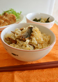◆缶詰で♬秋刀魚とごまの炊き込み御飯