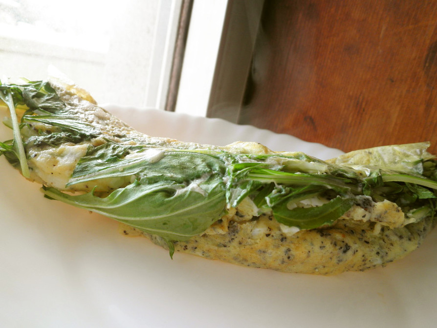 シャキッ！水菜と黒ゴマの卵包み＾＾の画像