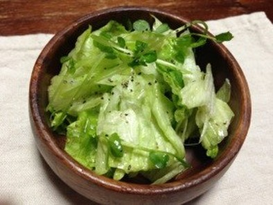 レタスサラダ☆簡単美味しい！の写真