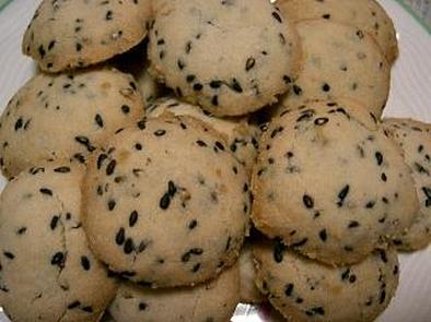 黒ごまたっぷりクッキーの写真
