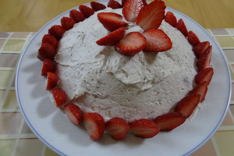 ケーキ型いらず 苺クリームケーキ レシピ 作り方 By Sachieママ クックパッド