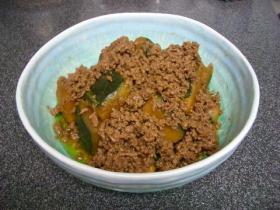 かぼちゃと挽肉の煮物