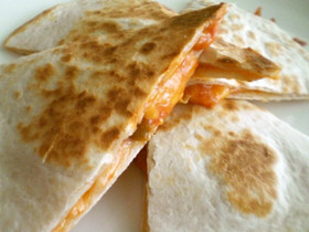♪トルティーヤでホットサンドイッチ