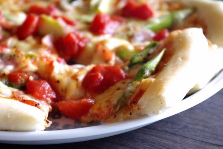 米粉入り ふんわり もっちり ピザ生地 レシピ 作り方 By あいわい さん クックパッド