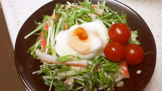 簡単♪温泉卵と水菜のサラダ♪の画像