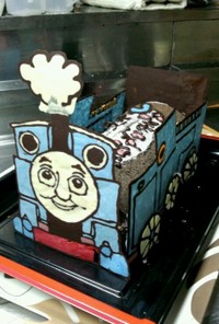 トーマス♡立体ケーキ
