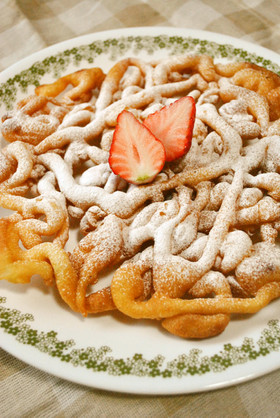 パンケーキmixでFUNNEL CAKE