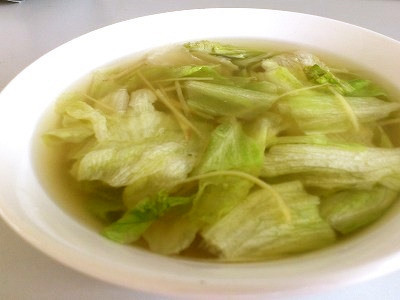 レタスと生姜のスープの画像