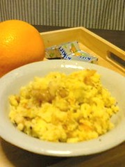 さつまいもとオレンジのマッシュサラダの写真