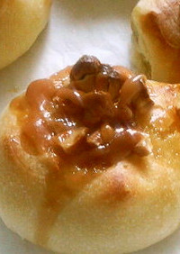 キャラメルカシューナッツパン