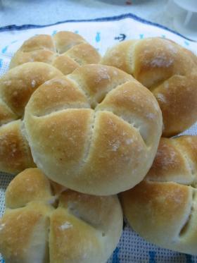ドイツパン☆カイザーセンメル(Kaisersemmel)