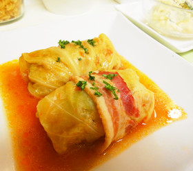 トマト煮込みのロールキャベツ