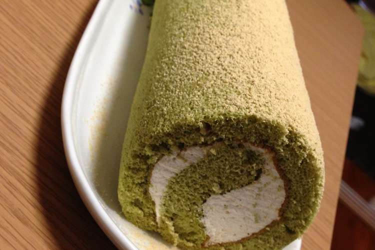もちふわ 抹茶の和風ロールケーキ レシピ 作り方 By こばしー クックパッド 簡単おいしいみんなのレシピが359万品
