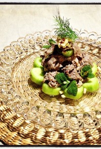 牛肉と胡瓜の翡翠サラダ