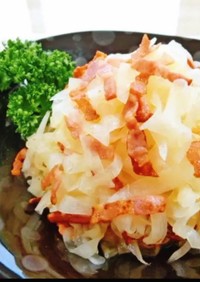 カリカリベーコンと大根の簡単サラダ副菜♪