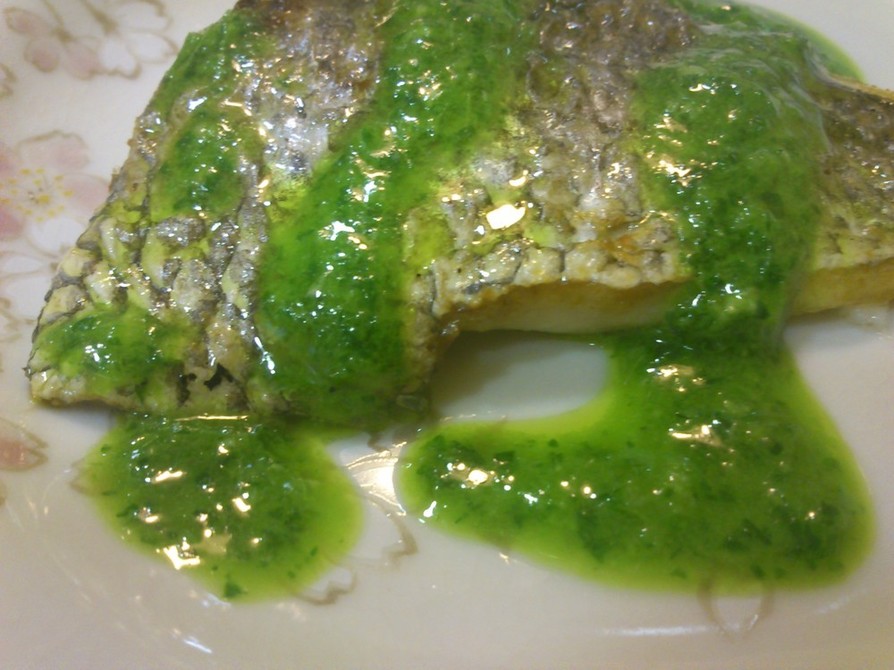 Salsa verde 魔法の緑ソースの画像