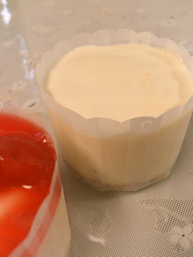 練乳ホイップでレアチーズムースの写真