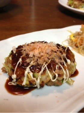 ご飯もすすむ☆お好み焼き風ハンバーグ