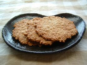 薄焼きごまクッキー