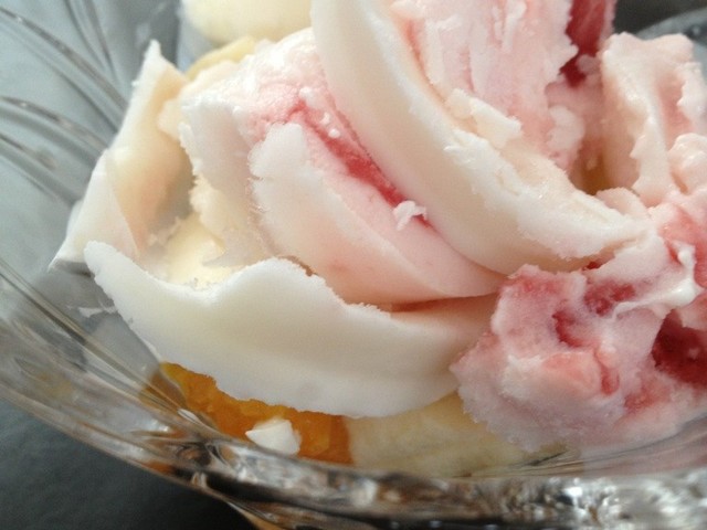 フルーツとダノンビオシャーベット添え レシピ 作り方 By だいぽんぽん クックパッド