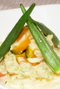 豆腐ステーキと夏野菜のアボカドソース