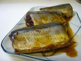 骨まで美味しいさんま煮