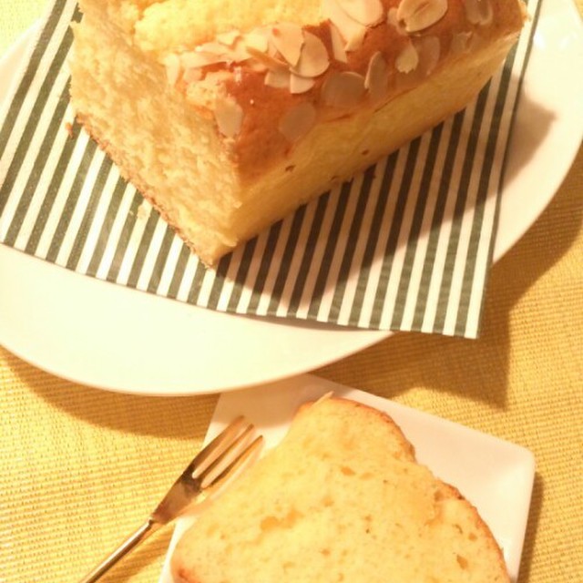Hm 簡単しっとりパウンドケーキ レシピ 作り方 By 沙耶花 クックパッド 簡単おいしいみんなのレシピが350万品