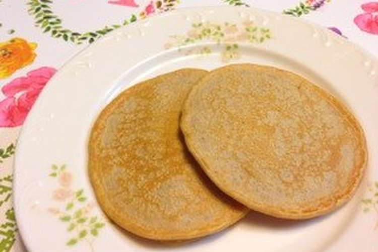 全粒粉でヘルシーに簡単もちふわパンケーキ レシピ 作り方 By Mooeek クックパッド