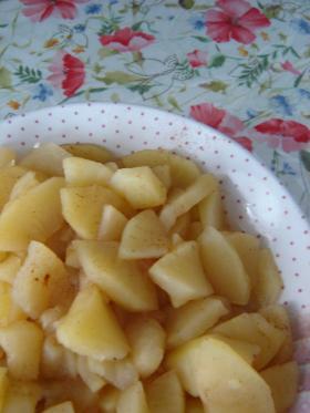 レンジであっという間に!りんごコンポート