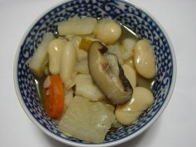 白いんげん豆と野菜の和風滋味スープの画像
