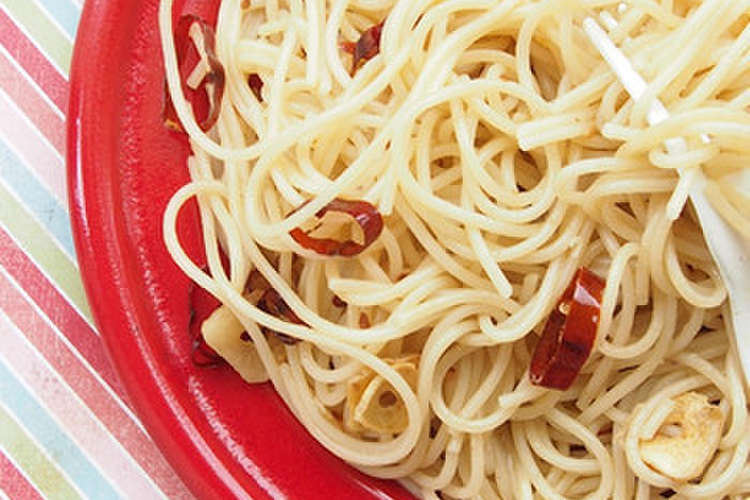 大盛りで食べたい ペペロンチーノ レシピ 作り方 By Marikomog クックパッド 簡単おいしいみんなのレシピが359万品