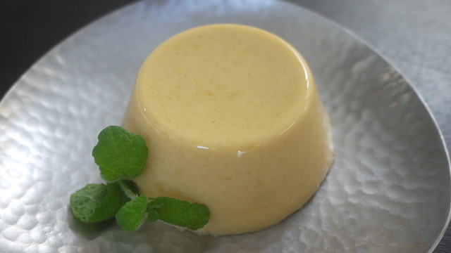 香港で出会った 濃厚マンゴープリン レシピ 作り方 By スタイリッシュママ クックパッド 簡単おいしいみんなのレシピが356万品