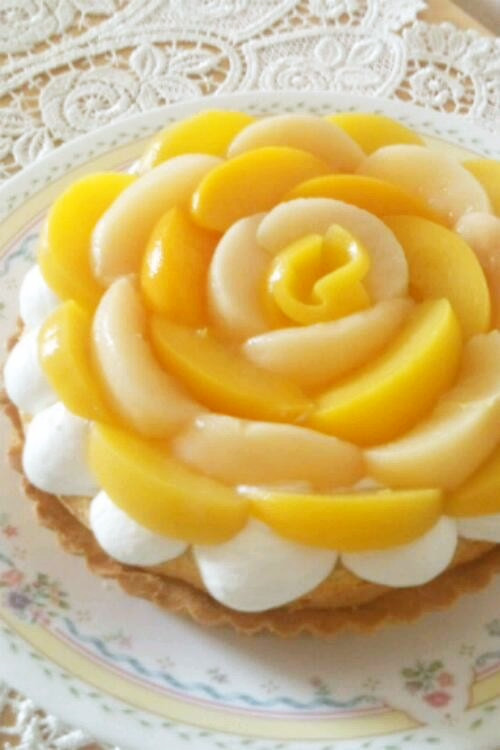 桃の花タルト☆さわやかヨーグルトクリームの画像