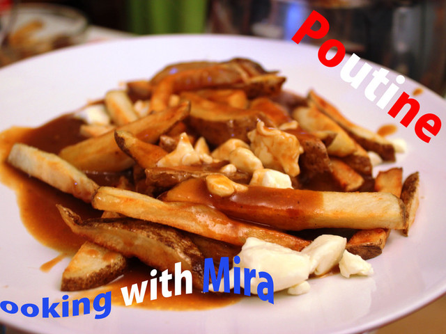 Poutine カナダのプティーン レシピ 作り方 By ミラちゃんのキッチン クックパッド 簡単おいしいみんなのレシピが376万品