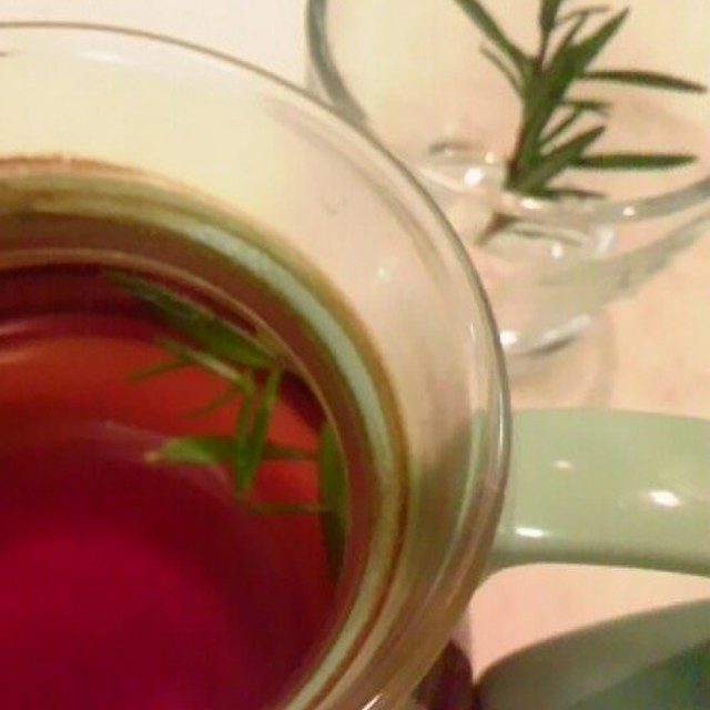 ローズマリーティー レシピ 作り方 By 兎タバ子 クックパッド 簡単おいしいみんなのレシピが360万品