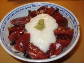 とろろ鉄火丼