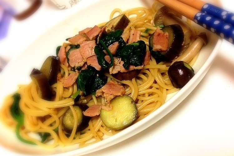 茄子とほうれん草の和風パスタ レシピ 作り方 By Haru2iku18 クックパッド 簡単おいしいみんなのレシピが352万品