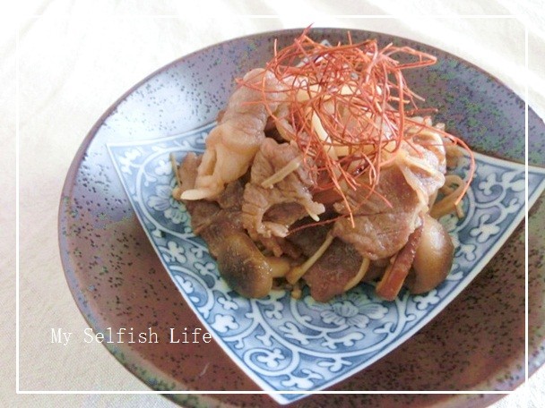 お弁当や丼にも～♬牛肉とキノコの甘辛煮の画像