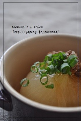 新玉ねぎの丸ごと煮