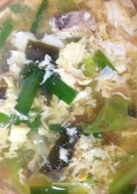 和出汁の卵スープ　鰹と韮とキャベツ入