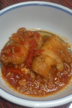 冷凍ロールキャベツで簡単トマトの煮物