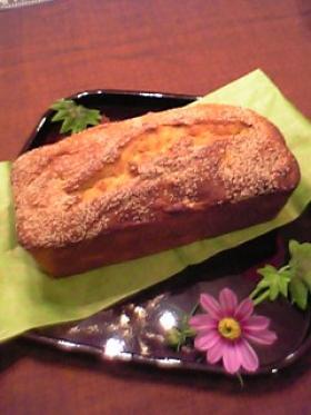 さつまいもとケシの実のパウンドケーキ