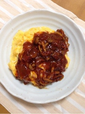 簡単きのこデミソースのオムライス♡